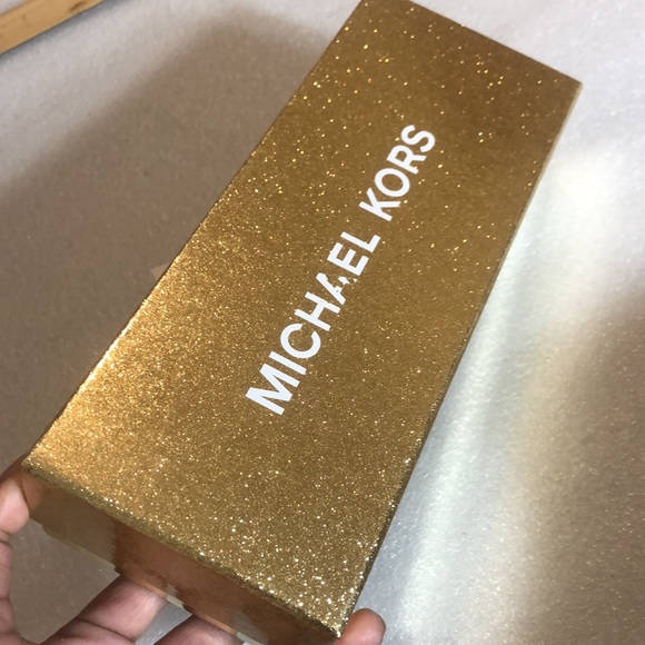 Michael Kors Women's MK Logo Belt- NIB - Picture 12 of 15